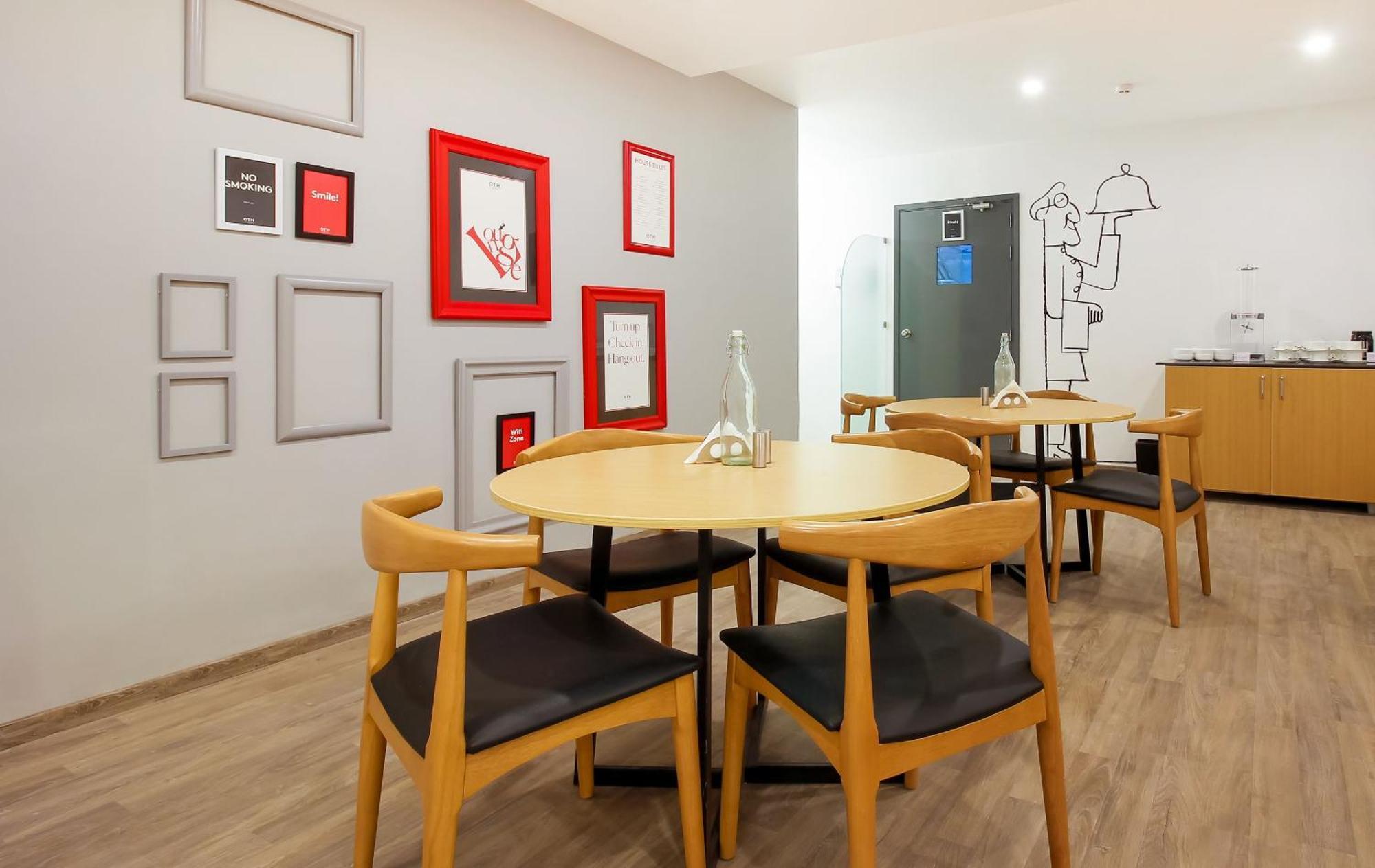 Super Townhouse The Cinco Hotel Near Esi Hospital Hajdarábád Exteriér fotografie